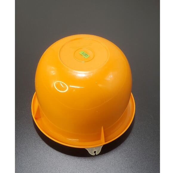 Vintage Tupperware Classic Fix N Mix Bowl Small 4 Cup Orange with Lid 270 - Picture 2 of 3